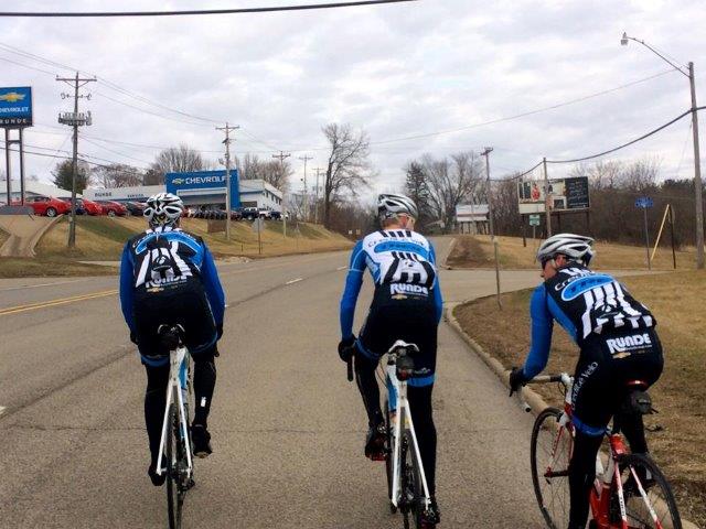 bike team practicing