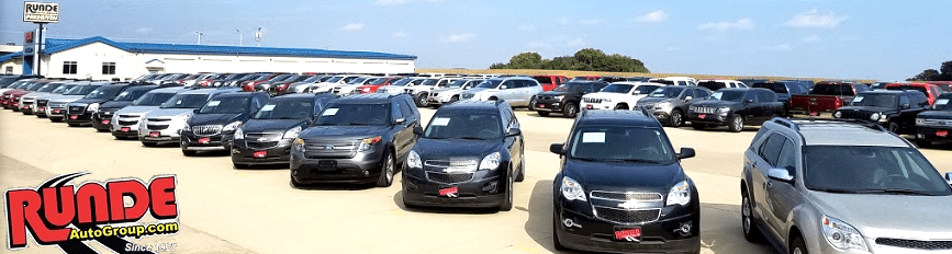 Used Car dealership lot near Dubuque