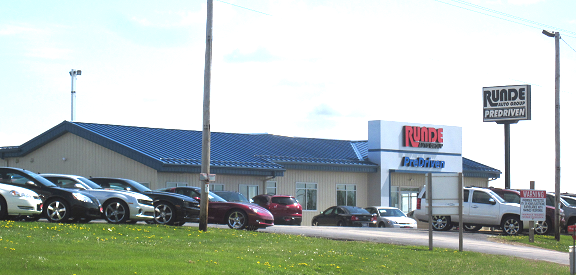 Runde Used Cars Dealership lot near Elizabeth Illinois