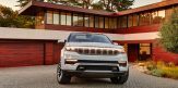 font grill and headlights of the Jeep Wagoneer