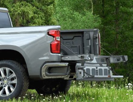 Multi-flex tailgate on a new Silverado in Dubuque