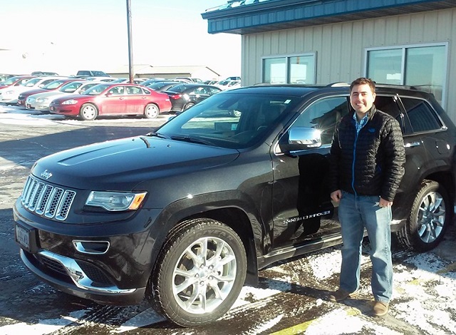  Runde Dubuque Jeep Grand Cherokee Dealer