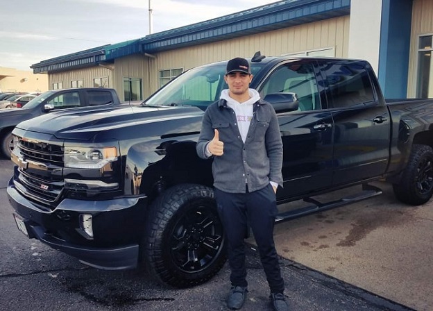 Nico M. from Maquoketa Iowa recently bought his Chevy Silverado 1500 crew cab Runde Auto Group